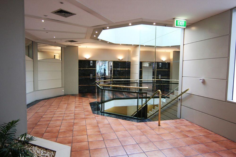 พาราเมาท์ เซอร์วิส อพาร์ตเมนท์ Aparthotel เมลเบิร์น ภายนอก รูปภาพ