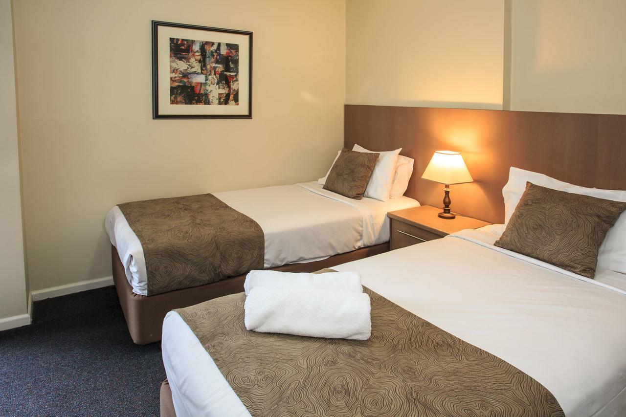 พาราเมาท์ เซอร์วิส อพาร์ตเมนท์ Aparthotel เมลเบิร์น ภายนอก รูปภาพ