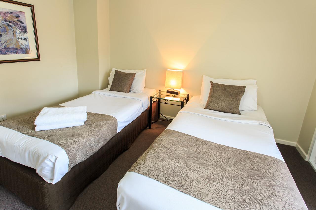 พาราเมาท์ เซอร์วิส อพาร์ตเมนท์ Aparthotel เมลเบิร์น ภายนอก รูปภาพ