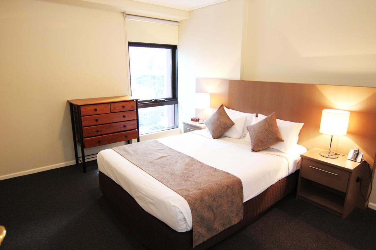 พาราเมาท์ เซอร์วิส อพาร์ตเมนท์ Aparthotel เมลเบิร์น ภายนอก รูปภาพ
